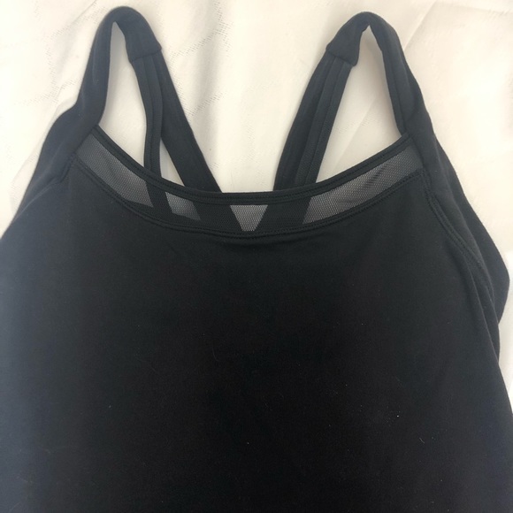 Lululemon size 6 tank - black - Picture 4 of 4
